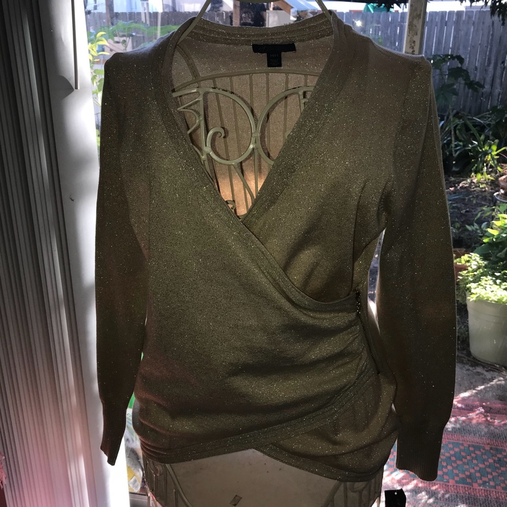 Thalia gold sweater✨